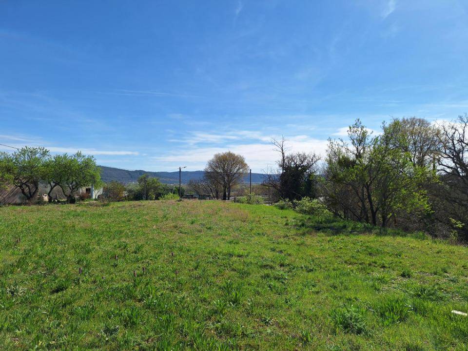 Terrain seul à Oraison en Alpes-de-Haute-Provence (04) de 495 m² à vendre au prix de 101000€
