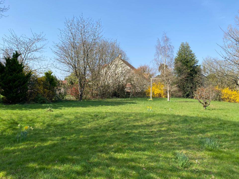 Terrain seul à Anet en Eure-et-Loir (28) de 370 m² à vendre au prix de 69500€