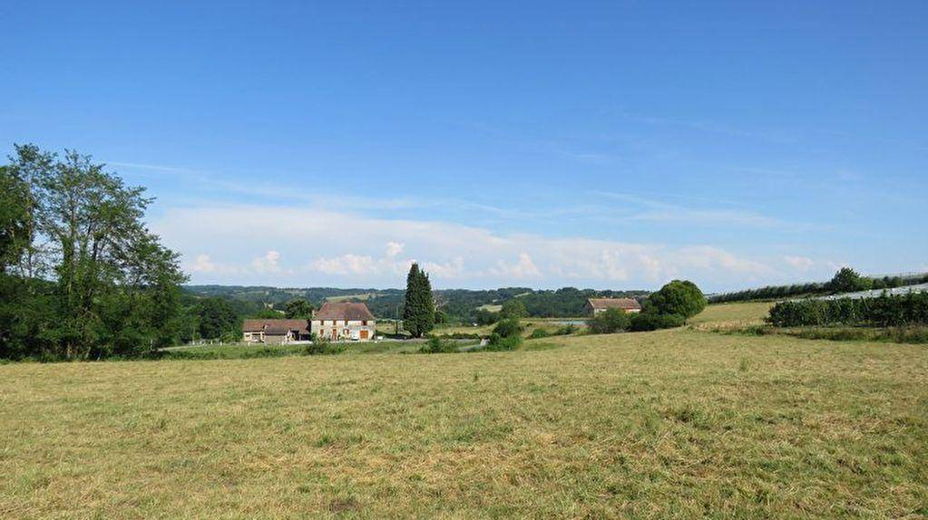 Terrain seul à Villeréal en Lot-et-Garonne (47) de 2000 m² à vendre au prix de 23500€
