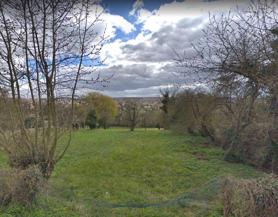 Terrain seul à Corbeil-Essonnes en Essonne (91) de 794 m² à vendre au prix de 185000€
