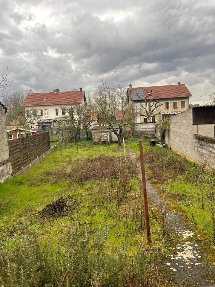 Terrain seul à Maizières-lès-Metz en Moselle (57) de 324 m² à vendre au prix de 85000€