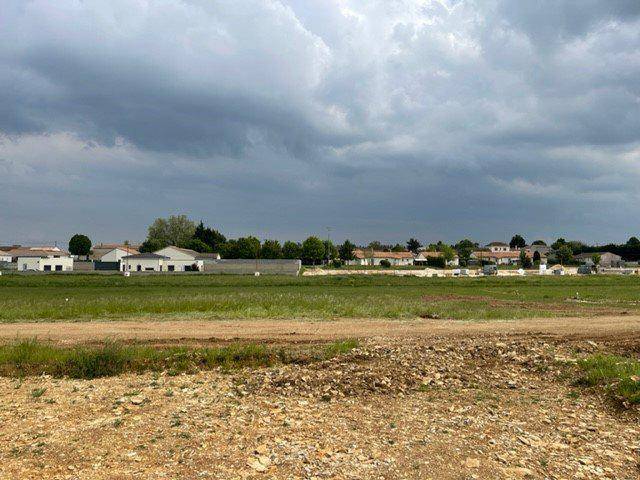 Terrain seul à Rosières-en-Santerre en Somme (80) de 739 m² à vendre au prix de 45000€