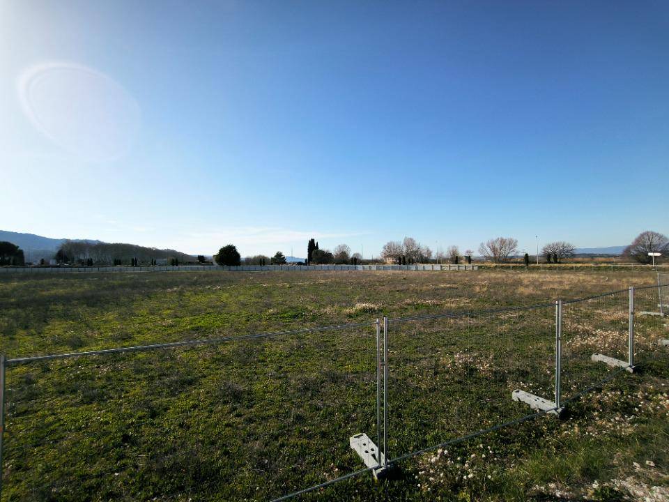 Terrain seul à Peyrolles-en-Provence en Bouches-du-Rhône (13) de 354 m² à vendre au prix de 200000€ - 3