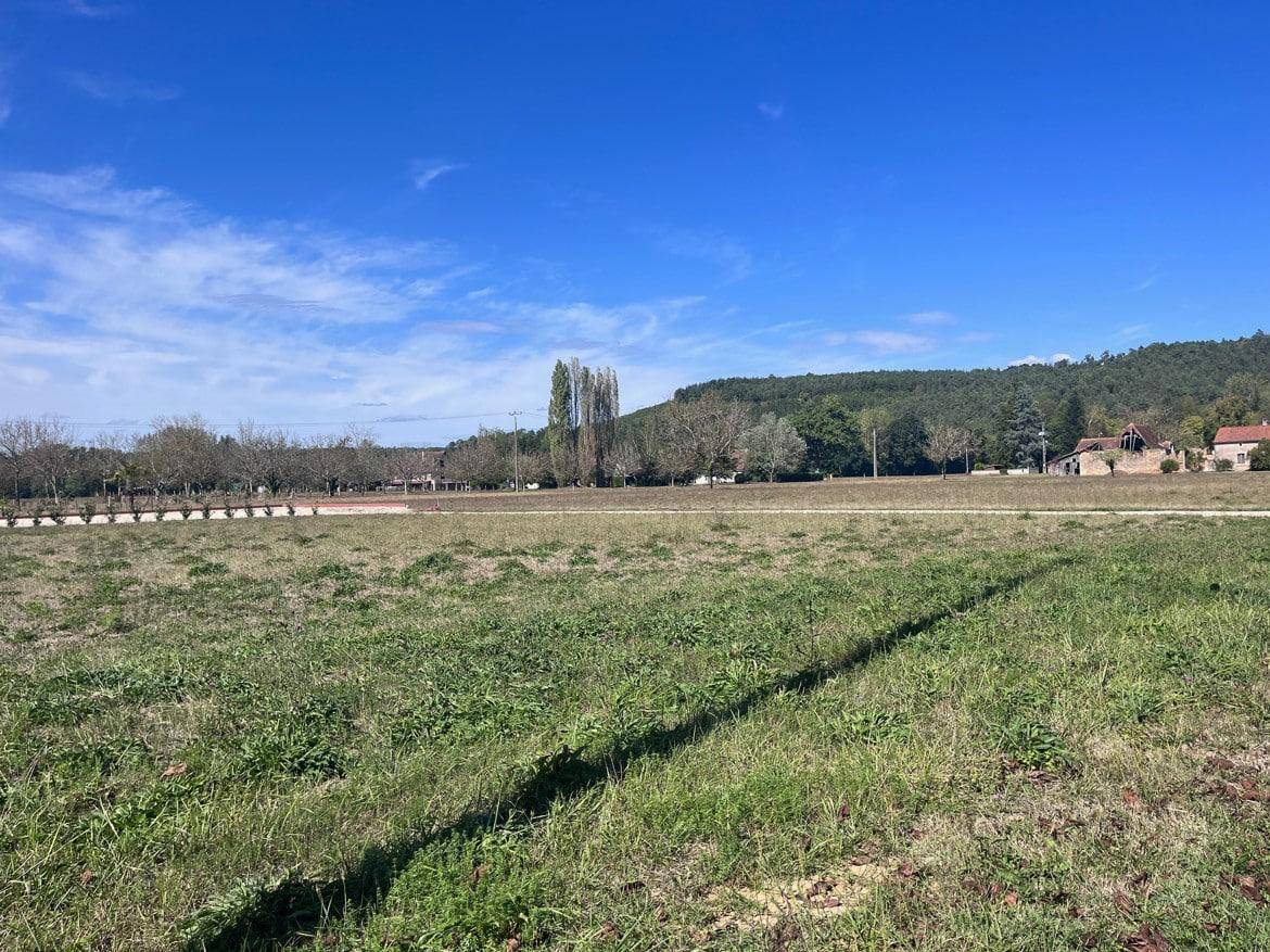 Terrain seul à Bassillac et Auberoche en Dordogne (24) de 1499 m² à vendre au prix de 49500€