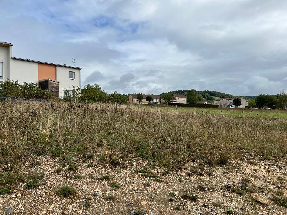 Terrain seul à Naucelles en Cantal (15) de 565 m² à vendre au prix de 39800€ - 3
