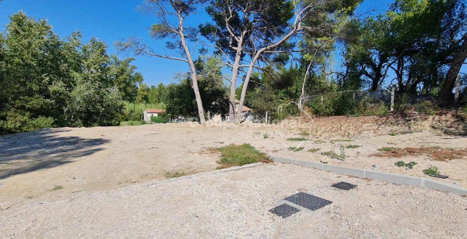 Terrain seul à Loriol-du-Comtat en Vaucluse (84) de 415 m² à vendre au prix de 115000€ - 1