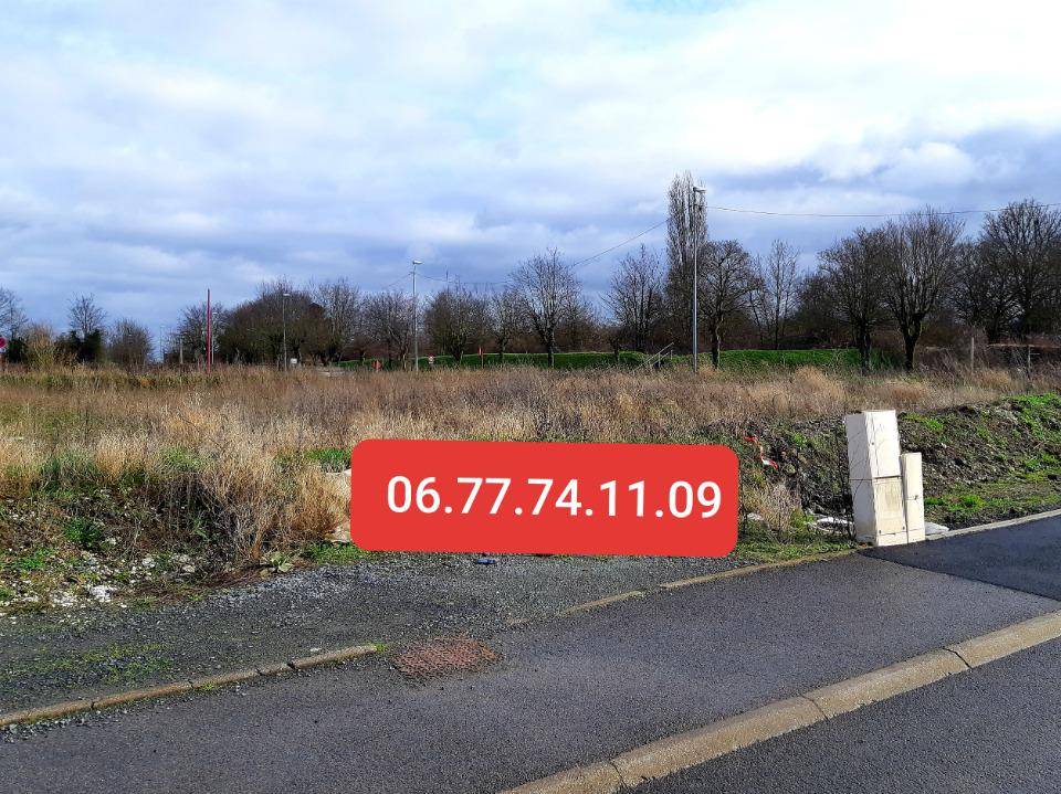 Terrain seul à Mazingarbe en Pas-de-Calais (62) de 674 m² à vendre au prix de 63000€ - 1