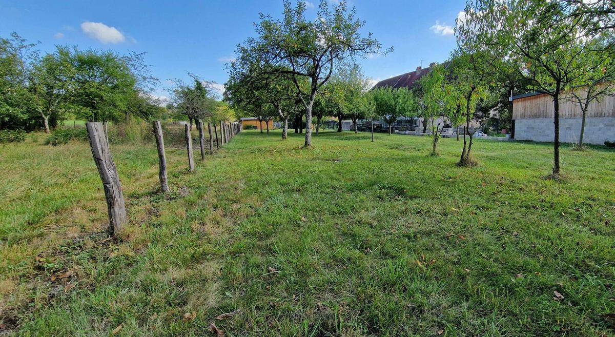 Terrain seul à Bucey-lès-Gy en Haute-Saône (70) de 560 m² à vendre au prix de 18700€