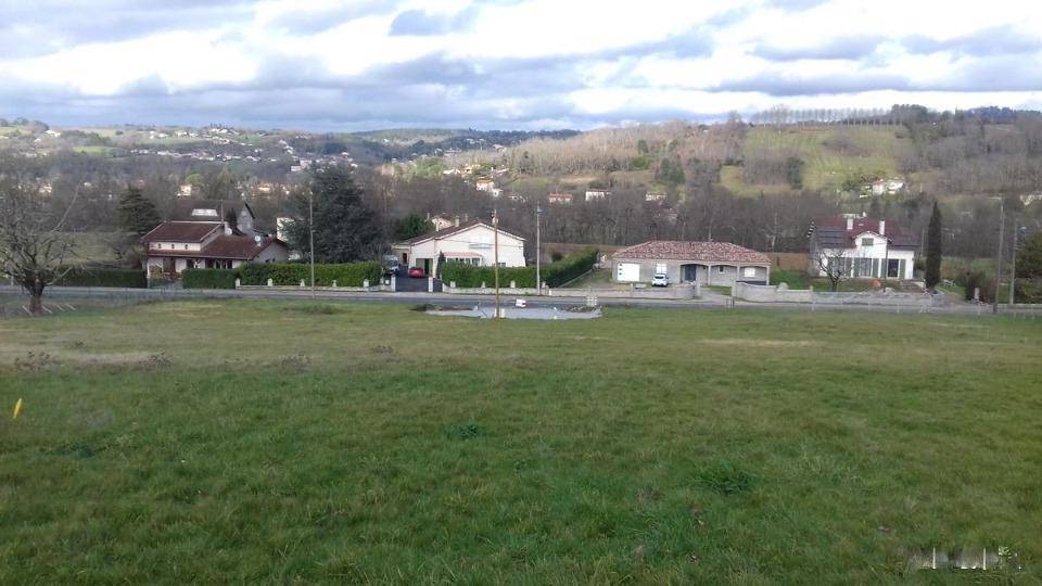 Terrain seul à Castres en Tarn (81) de 1812 m² à vendre au prix de 59000€ - 1
