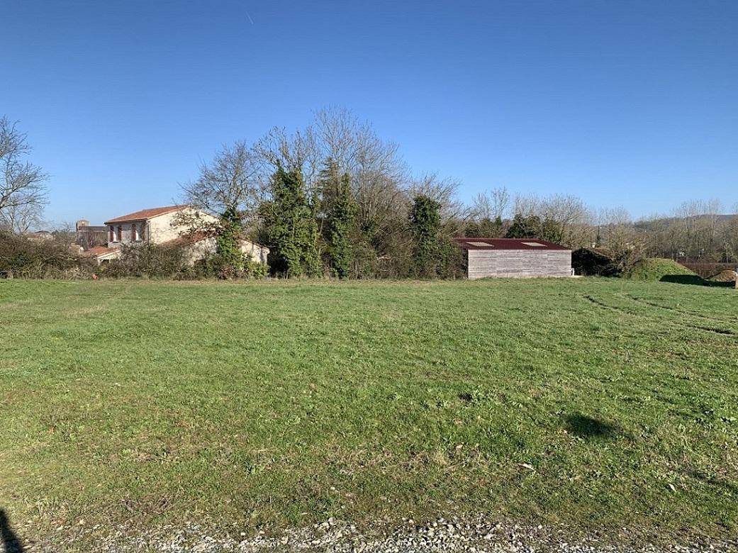 Terrain seul à La Caillère-Saint-Hilaire en Vendée (85) de 460 m² à vendre au prix de 6900€