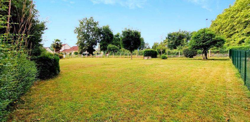 Terrain seul à Ussac en Corrèze (19) de 855 m² à vendre au prix de 50000€