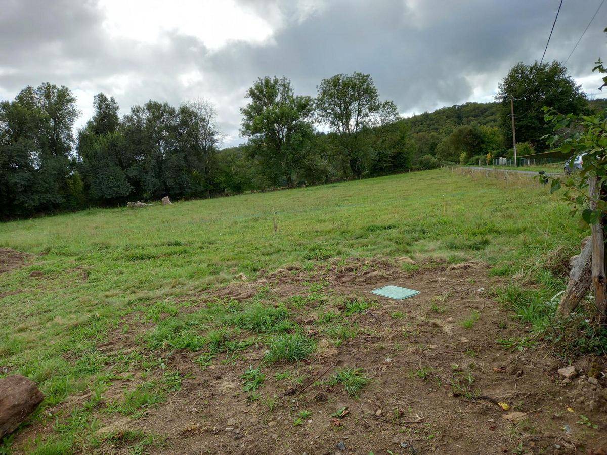 Terrain seul à Ajain en Creuse (23) de 3704 m² à vendre au prix de 50000€