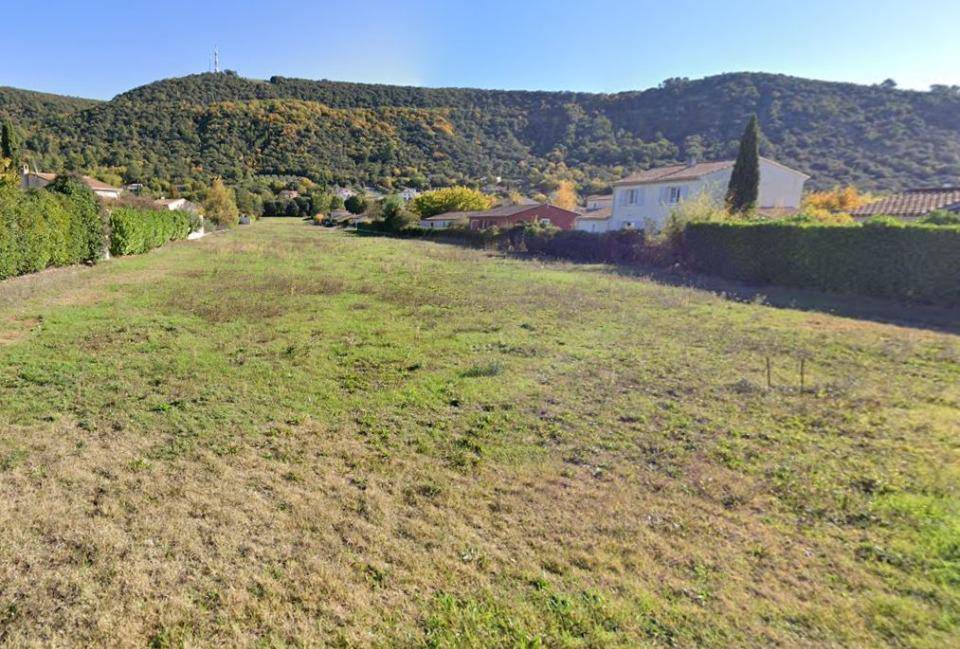 Terrain seul à Oraison en Alpes-de-Haute-Provence (04) de 457 m² à vendre au prix de 124000€ - 1