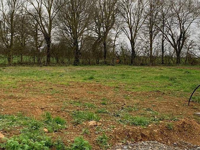 Terrain seul à Saint-Hilaire-le-Vouhis en Vendée (85) de 430 m² à vendre au prix de 29556€