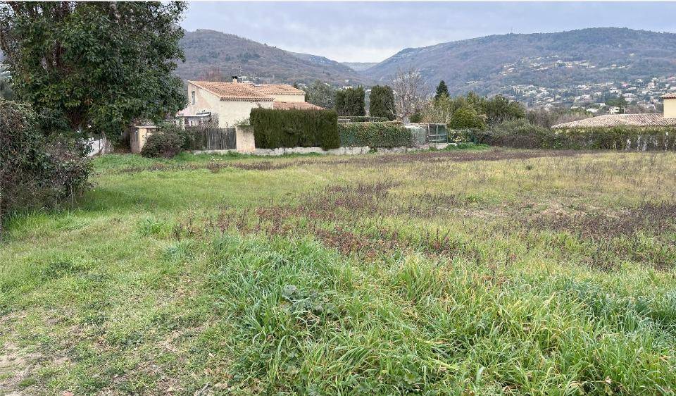 Terrain seul à Vence en Alpes-Maritimes (06) de 900 m² à vendre au prix de 350000€ - 2