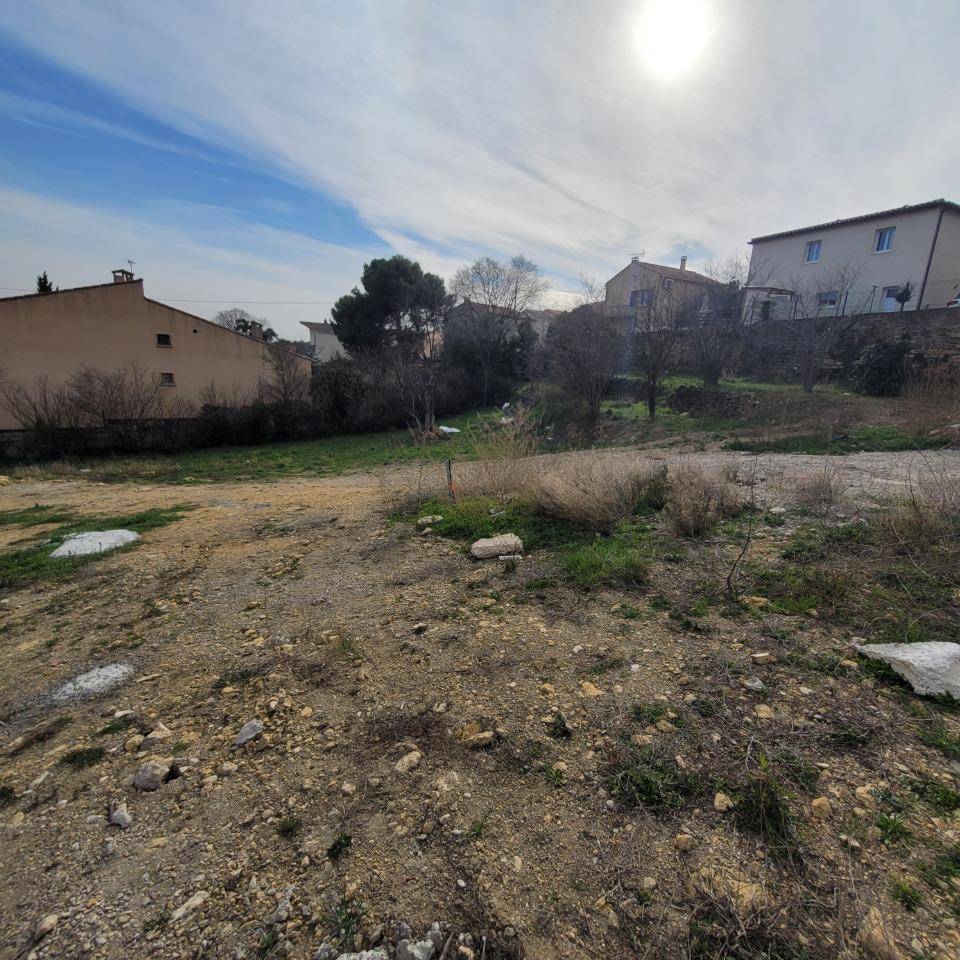 Terrain seul à Salon-de-Provence en Bouches-du-Rhône (13) de 580 m² à vendre au prix de 225000€ - 3