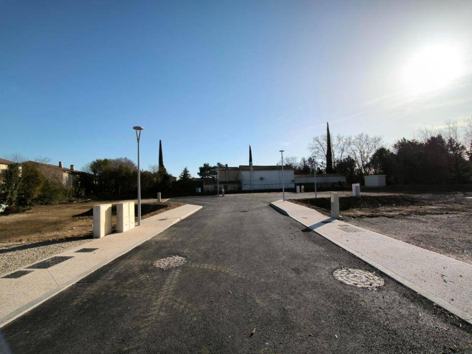 Terrain seul à Peyrolles-en-Provence en Bouches-du-Rhône (13) de 300 m² à vendre au prix de 199000€ - 3