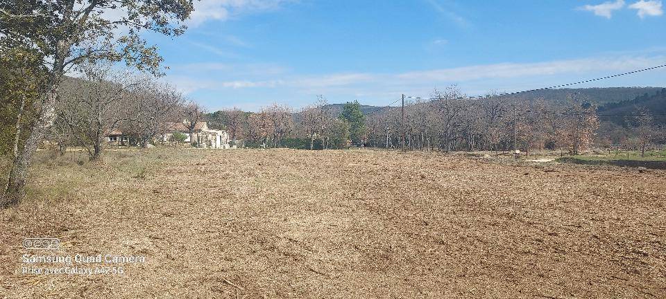 Terrain seul à Mérindol en Vaucluse (84) de 584 m² à vendre au prix de 170000€ - 1