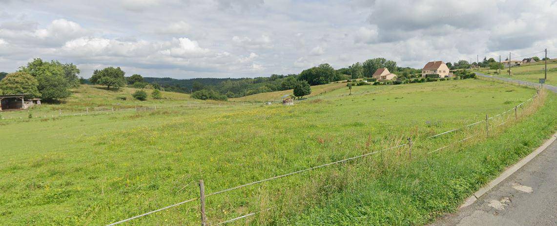 Terrain seul à Saint-Cyprien en Dordogne (24) de 1737 m² à vendre au prix de 29500€
