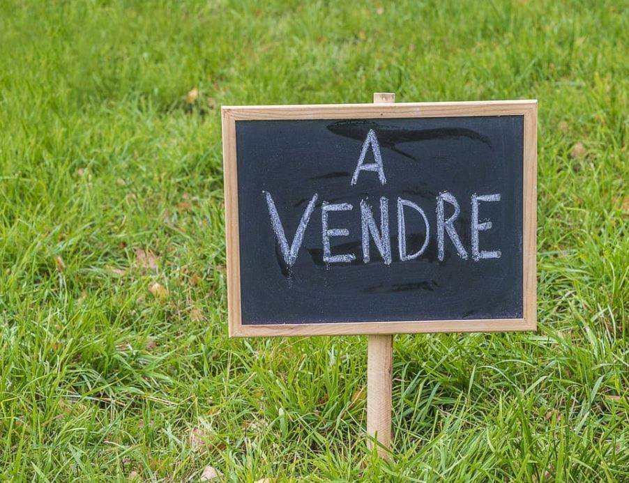 Terrain seul à Les Achards en Vendée (85) de 316 m² à vendre au prix de 68998€