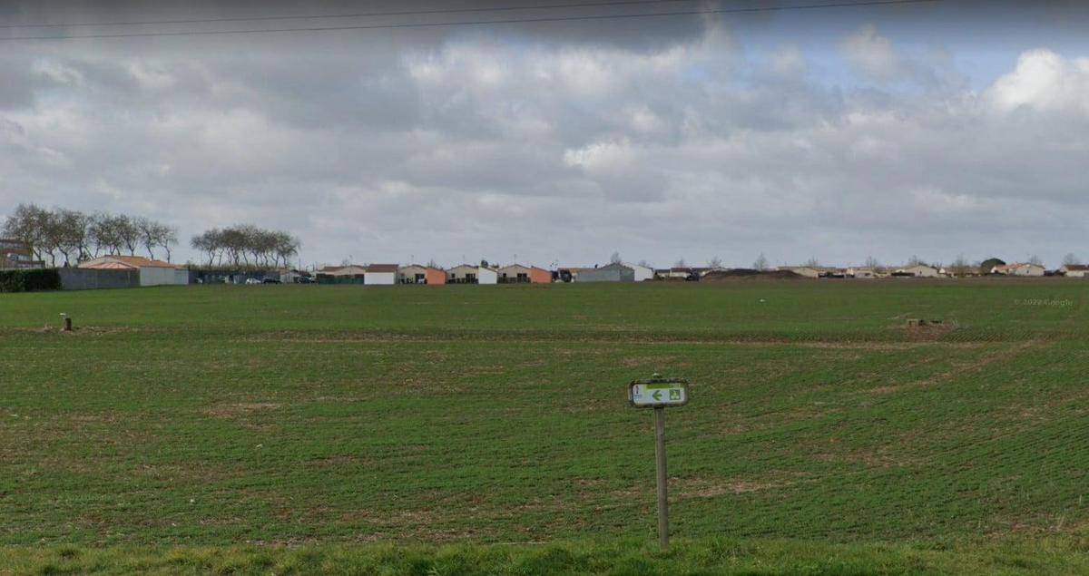 Terrain seul à L'Herbergement en Vendée (85) de 388 m² à vendre au prix de 72000€