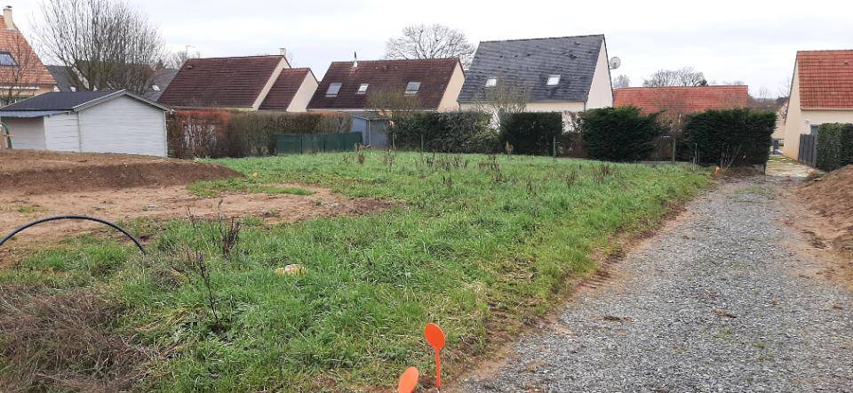 Terrain seul à Aigné en Sarthe (72) de 528 m² à vendre au prix de 52900€ - 2