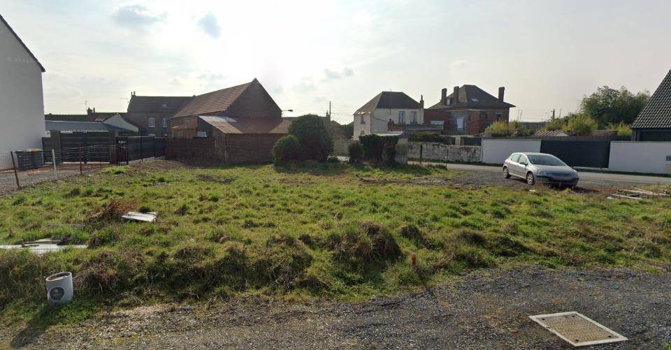 Terrain seul à Brebières en Pas-de-Calais (62) de 374 m² à vendre au prix de 62400€ - 2