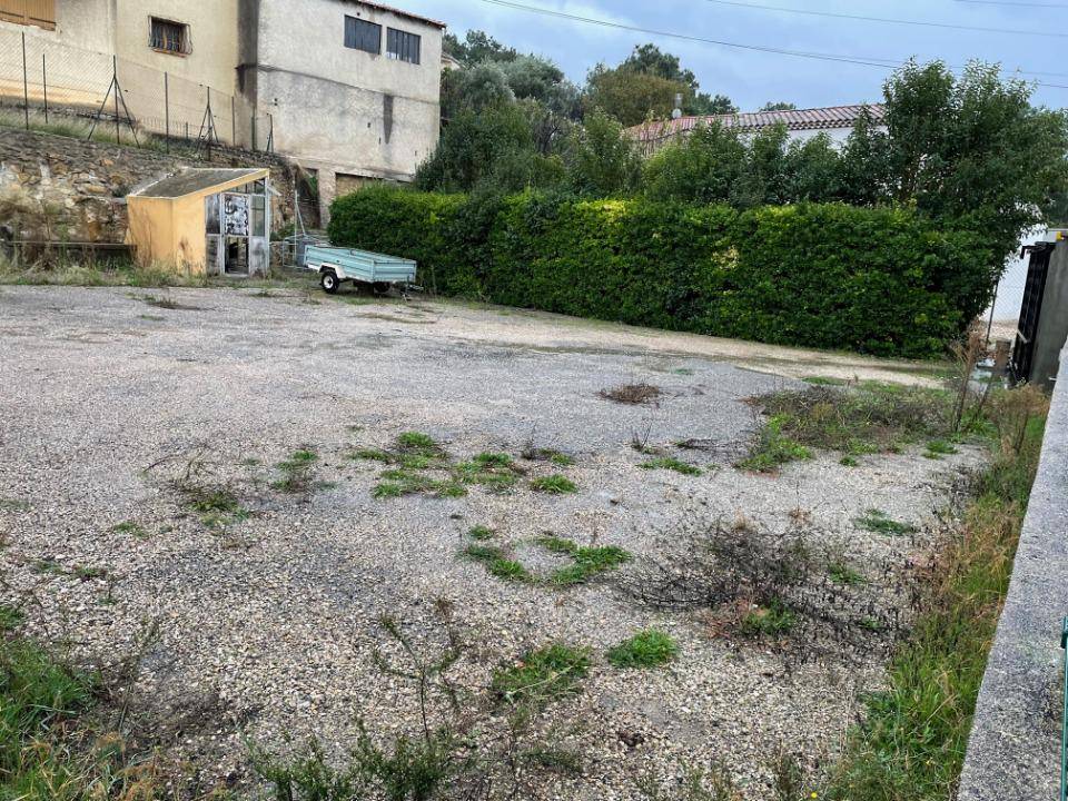 Terrain seul à Salon-de-Provence en Bouches-du-Rhône (13) de 335 m² à vendre au prix de 210000€ - 1