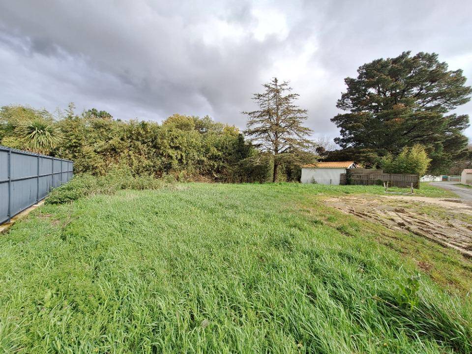 Terrain seul à Les Mathes en Charente-Maritime (17) de 496 m² à vendre au prix de 140000€ - 3