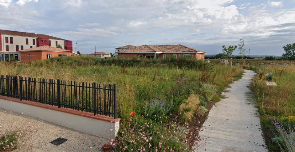 Terrain seul à Saint-Lys en Haute-Garonne (31) de 349 m² à vendre au prix de 79900€ - 2