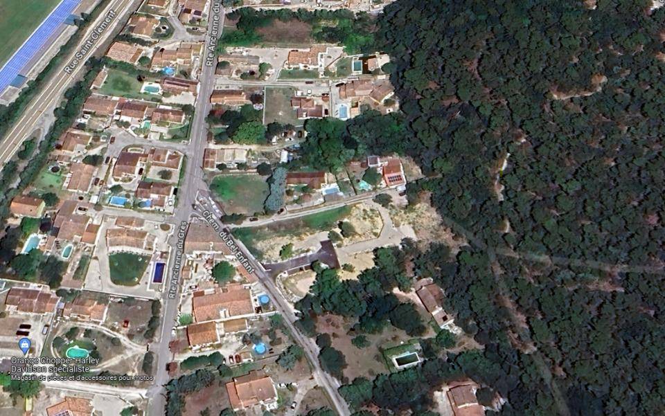 Terrain seul à Orange en Vaucluse (84) de 736 m² à vendre au prix de 170000€ - 3