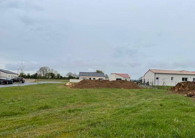 Terrain seul à Sainte-Savine en Aube (10) de 560 m² à vendre au prix de 68000€
