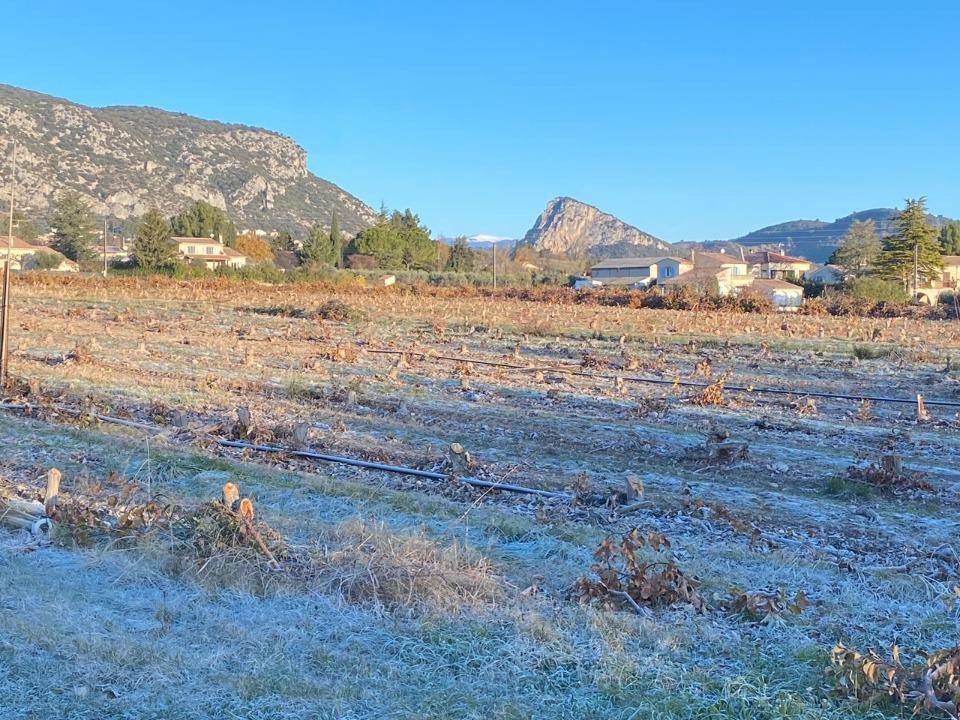 Terrain seul à Volx en Alpes-de-Haute-Provence (04) de 332 m² à vendre au prix de 99000€ - 2