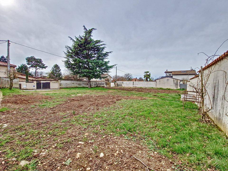 Terrain seul à Villette-d'Anthon en Isère (38) de 800 m² à vendre au prix de 279000€ - 2