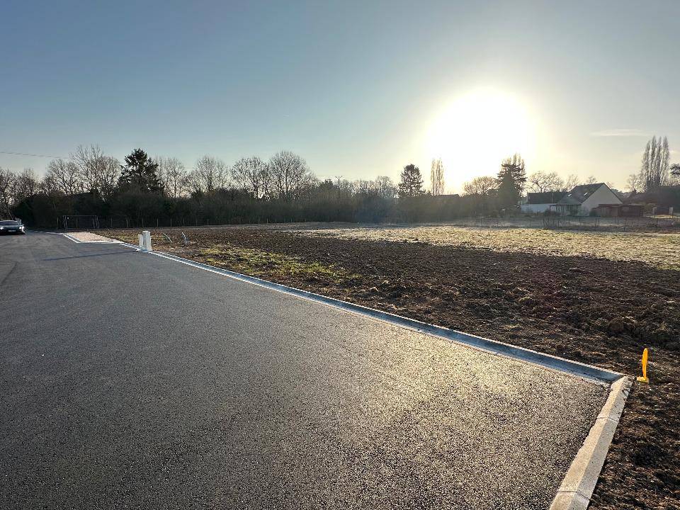 Terrain seul à Bréval en Yvelines (78) de 630 m² à vendre au prix de 95000€ - 1