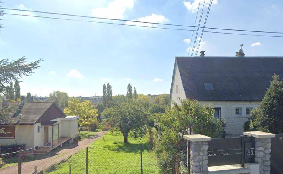 Terrain seul à Arpajon en Essonne (91) de 566 m² à vendre au prix de 145000€