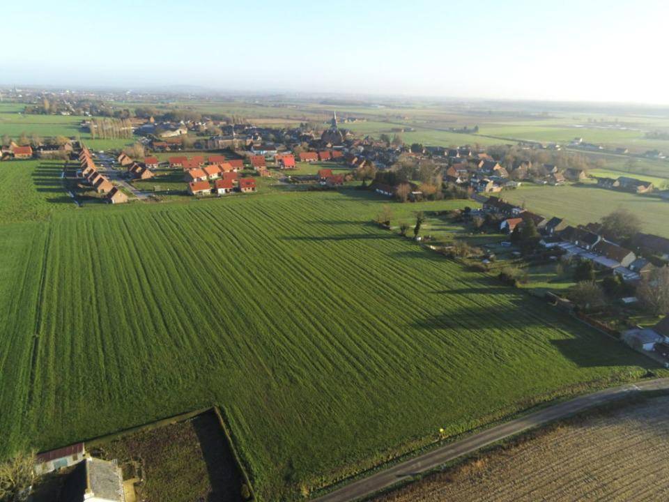 Terrain seul à Hazebrouck en Nord (59) de 425 m² à vendre au prix de 71500€ - 1