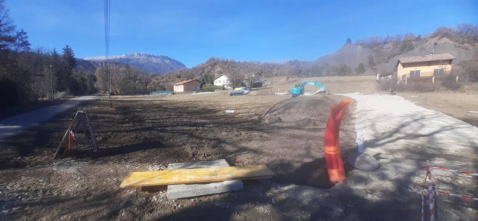 Terrain seul à Sigoyer en Hautes-Alpes (05) de 750 m² à vendre au prix de 116000€ - 2