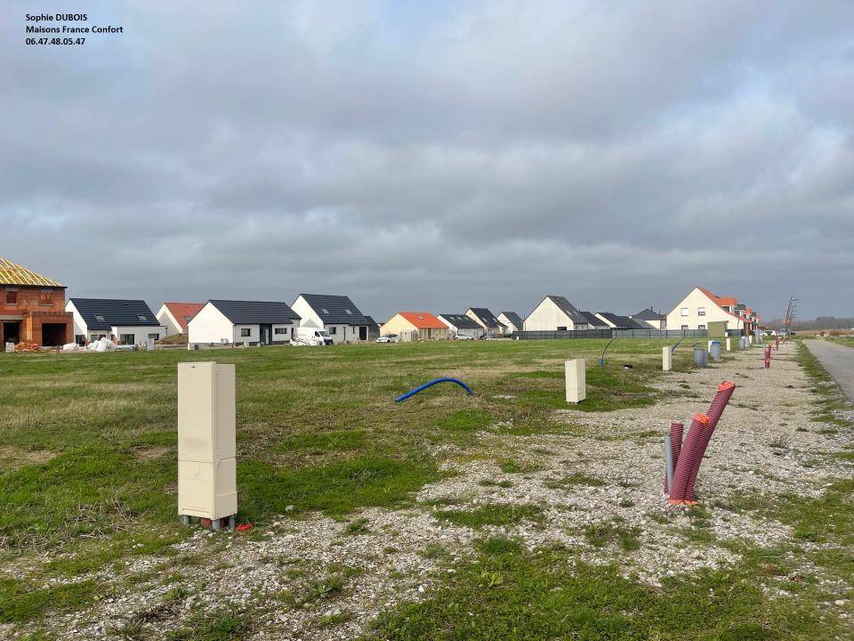 Terrain seul à Guînes en Pas-de-Calais (62) de 452 m² à vendre au prix de 60000€ - 2