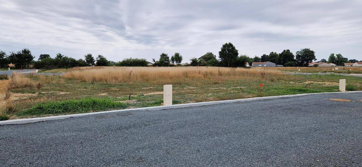 Terrain seul à Coulaines en Sarthe (72) de 483 m² à vendre au prix de 85000€ - 2