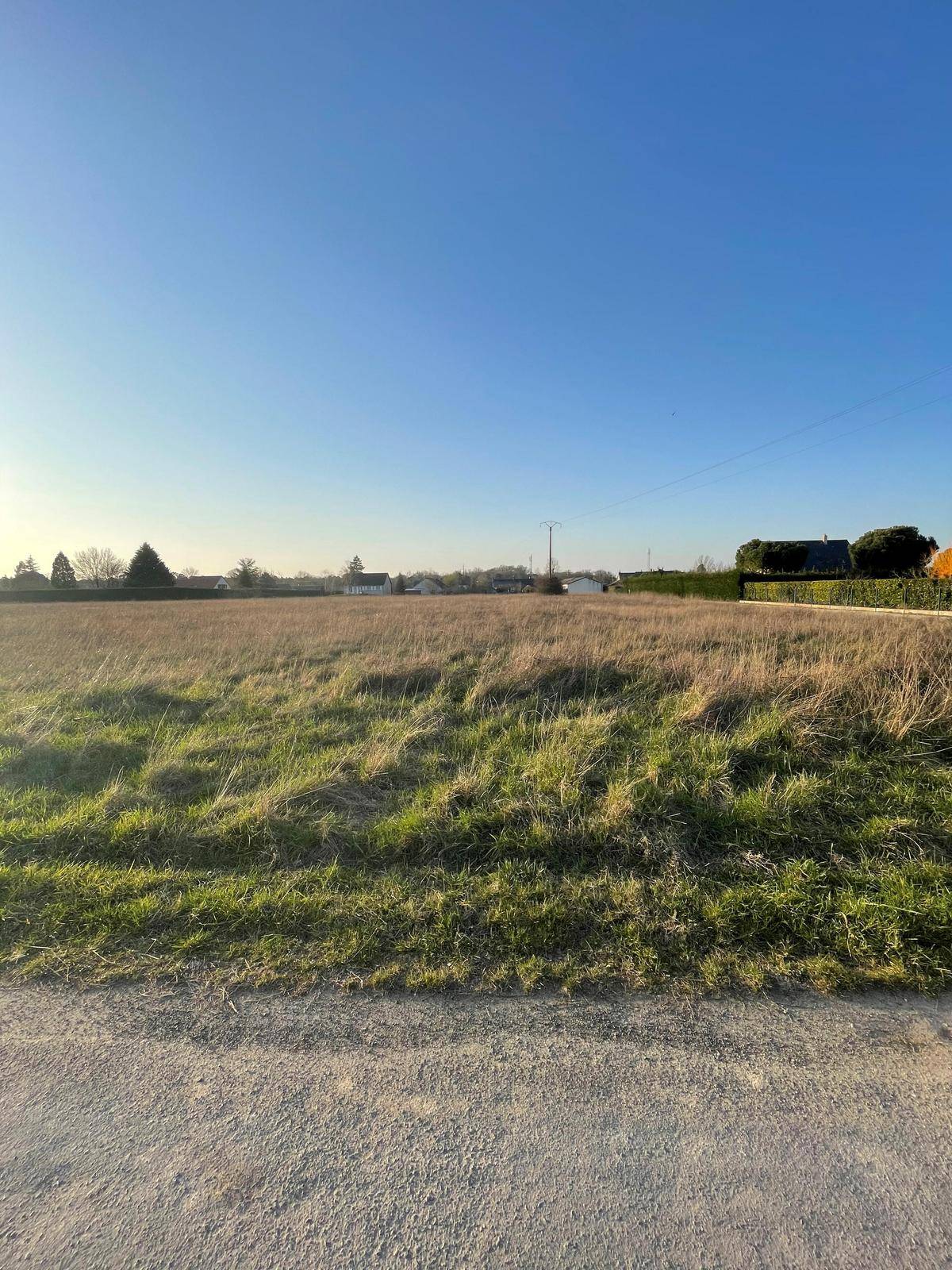 Terrain seul à Tauxigny-Saint-Bauld en Indre-et-Loire (37) de 416 m² à vendre au prix de 41000€