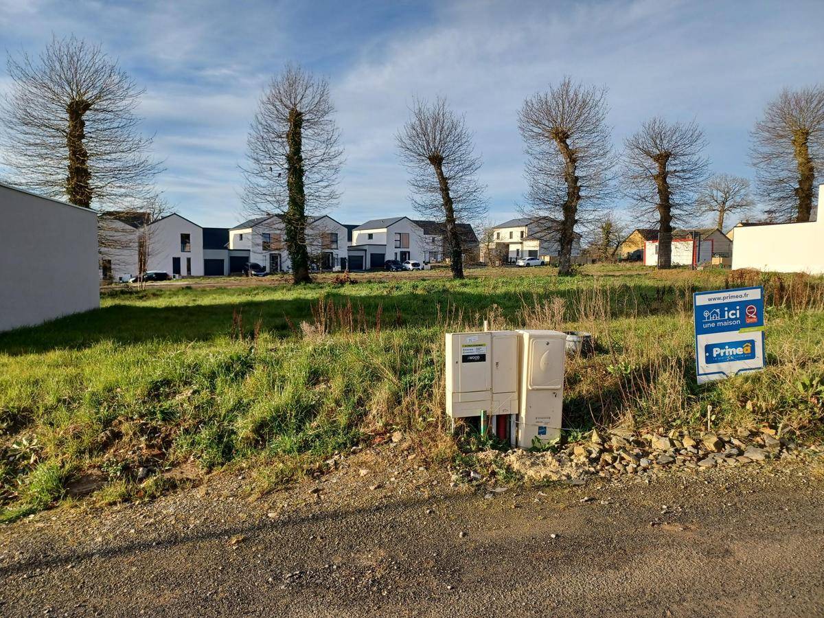 Terrain seul à Gosné en Ille-et-Vilaine (35) de 360 m² à vendre au prix de 65100€
