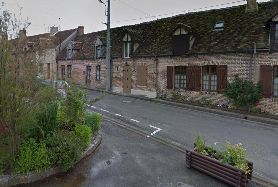 Terrain seul à Yvoy-le-Marron en Loir-et-Cher (41) de 2000 m² à vendre au prix de 87000€