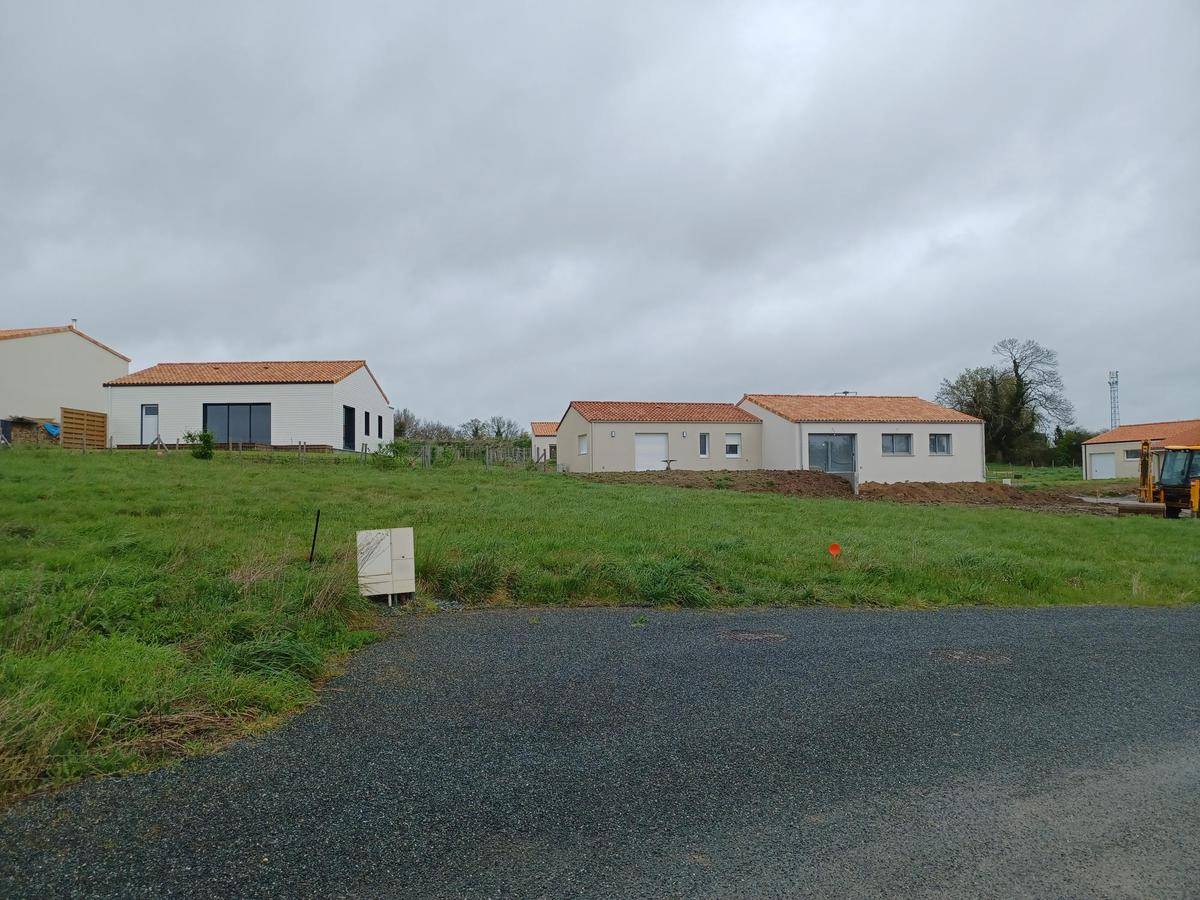 Terrain seul à Mortagne-sur-Sèvre en Vendée (85) de 410 m² à vendre au prix de 39000€