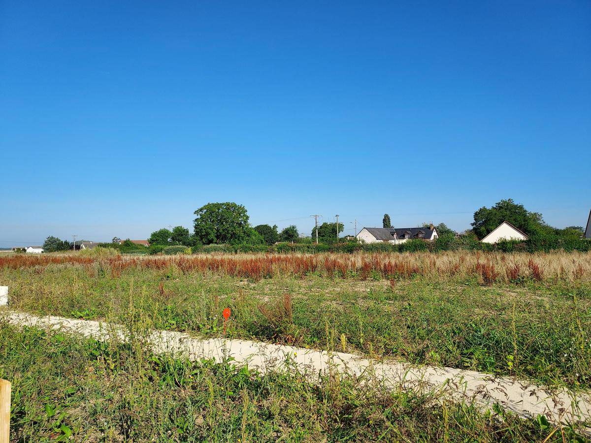 Terrain seul à Vendôme en Loir-et-Cher (41) de 657 m² à vendre au prix de 56000€