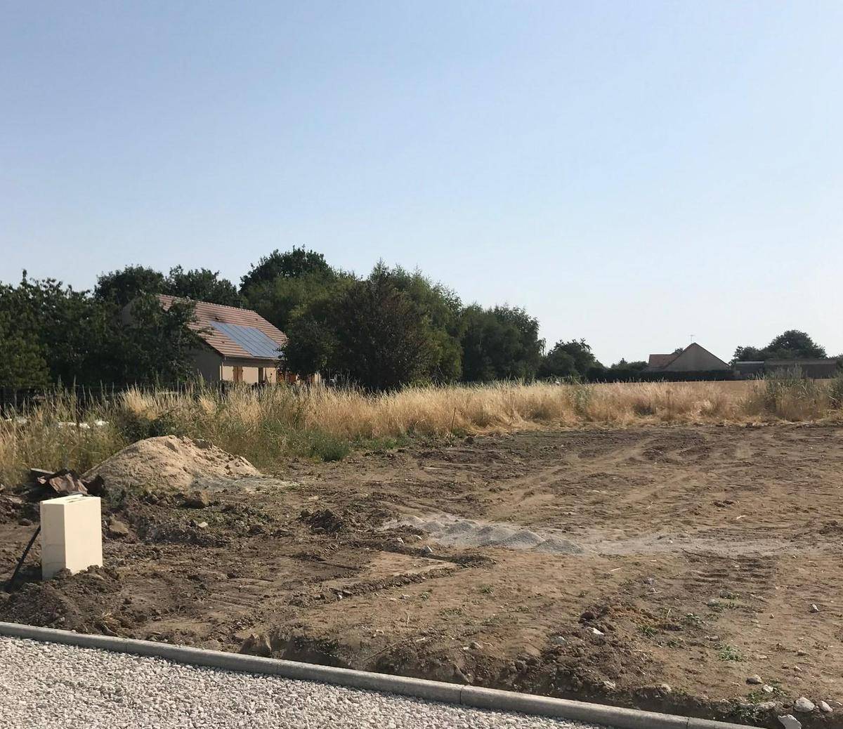 Terrain seul à Neuville-aux-Bois en Loiret (45) de 756 m² à vendre au prix de 48000€