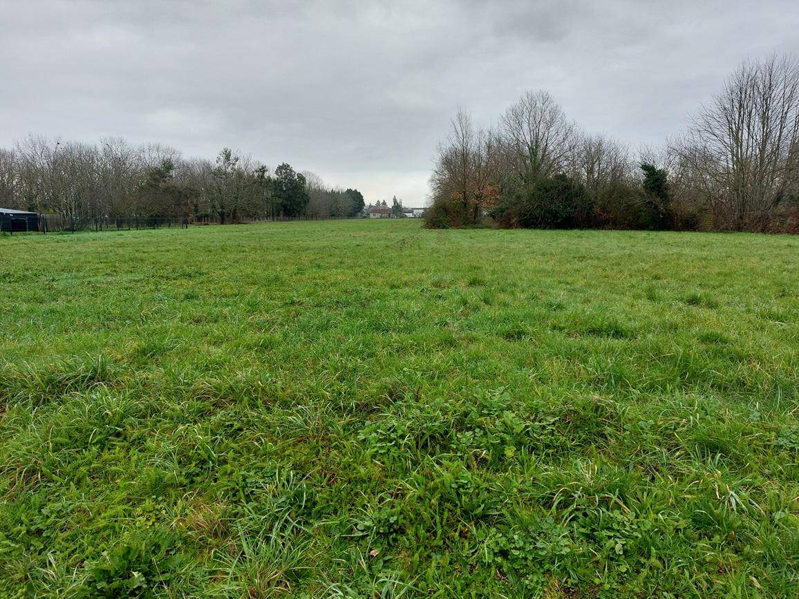Terrain seul à Bergerac en Dordogne (24) de 750 m² à vendre au prix de 35000€