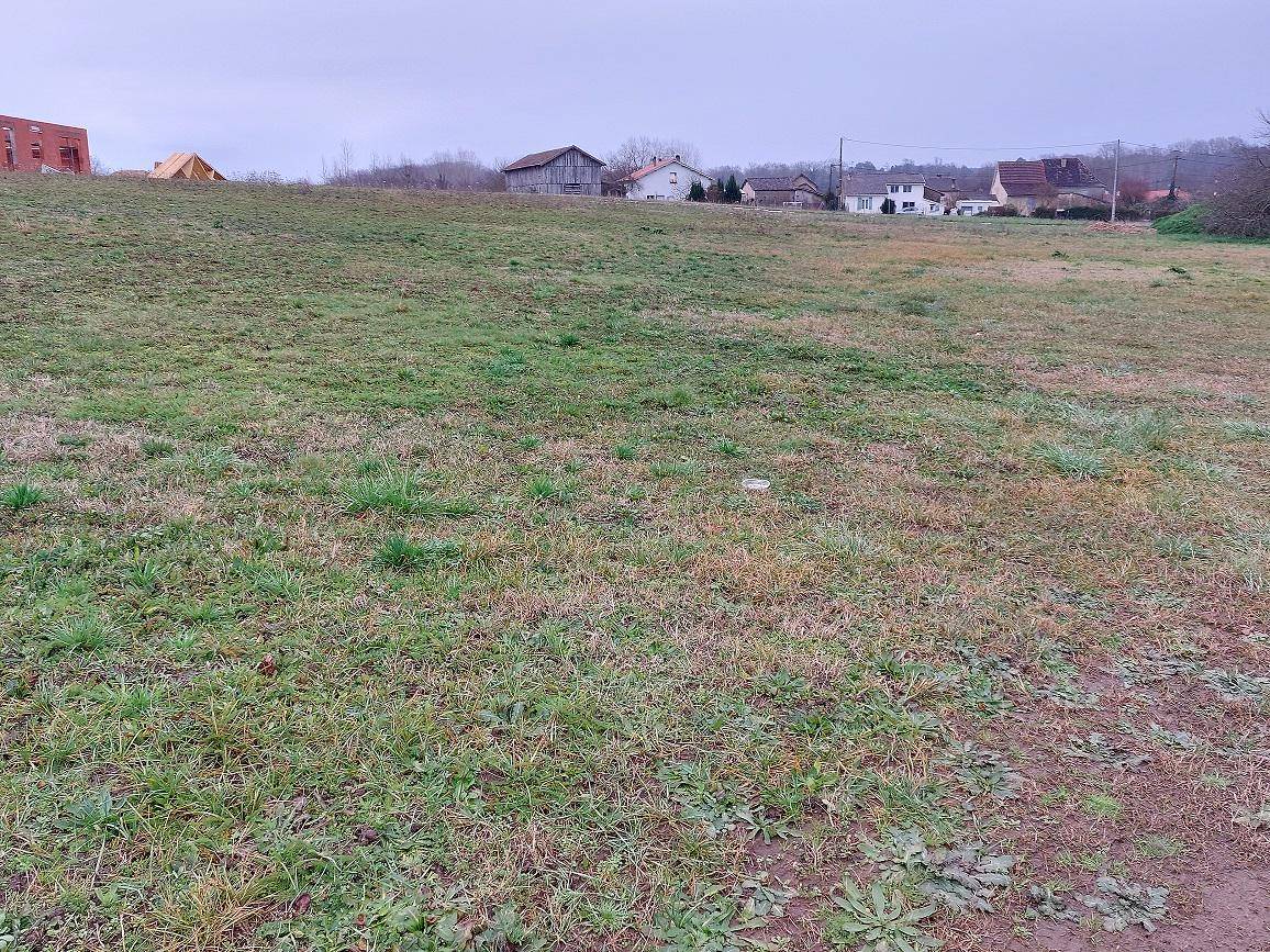 Terrain seul à Mussidan en Dordogne (24) de 2100 m² à vendre au prix de 21000€