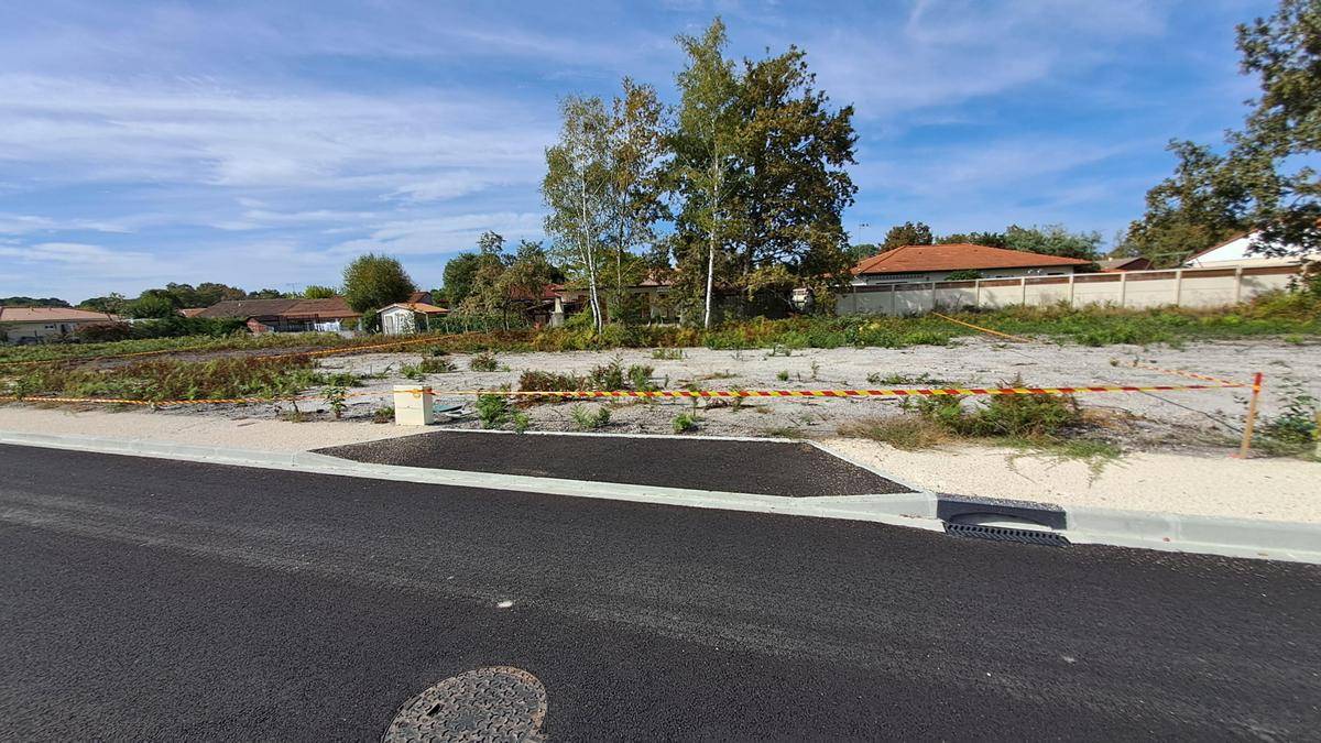 Terrain seul à Cestas en Gironde (33) de 700 m² à vendre au prix de 299000€