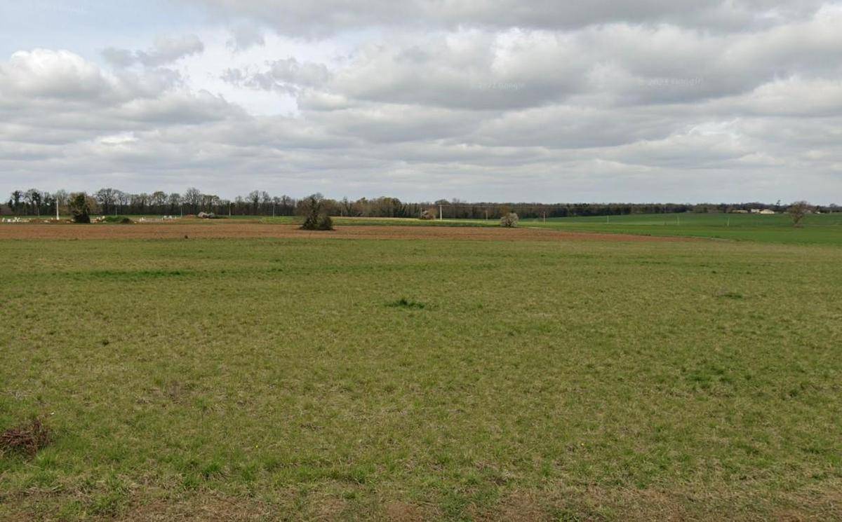 Terrain seul à Saint-Porchaire en Charente-Maritime (17) de 545 m² à vendre au prix de 53400€